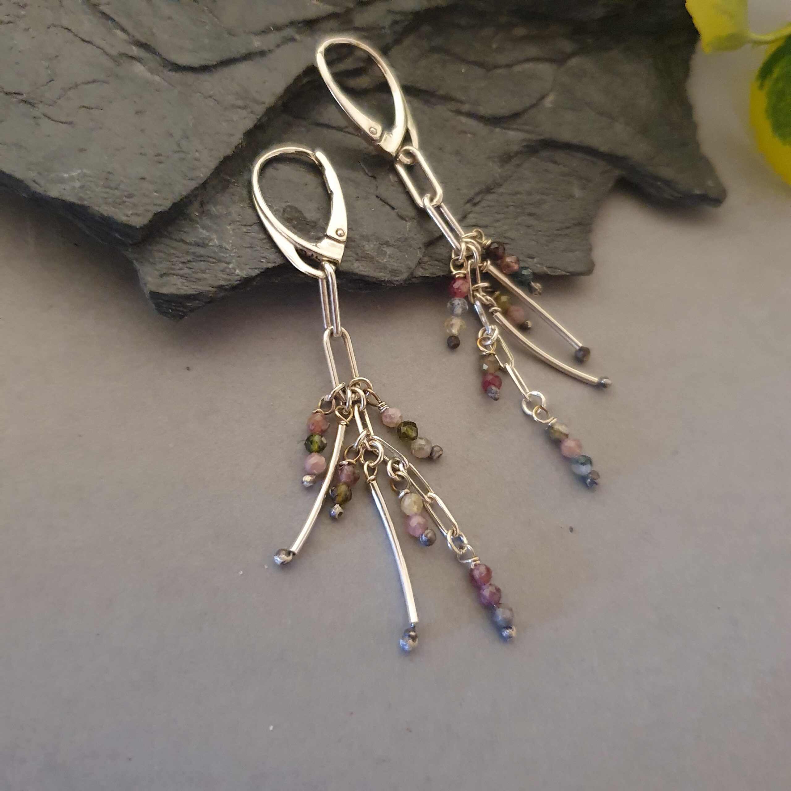 Artystyczne Kolczyki z Turmalinem i Srebrem 925 – Zwiewna, Ręcznie Robiona Biżuteria - obrazek 6