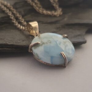 Minimalistyczny naszyjnik z larimarem – srebro próby 925, unikalna biżuteria handmade